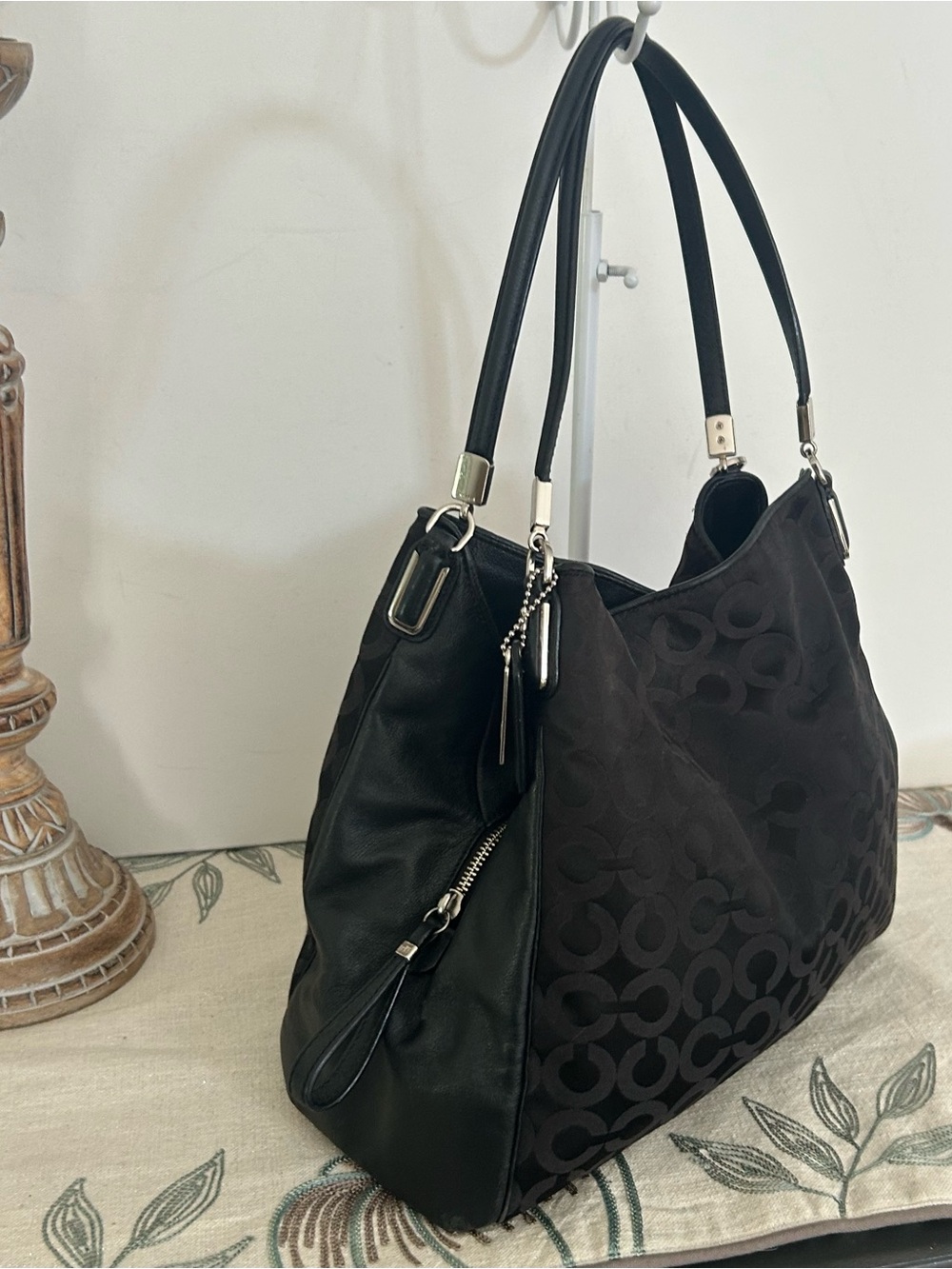 Coach Madison Op Art Black Signature C Jacquard Leather Trim Shoulder Hobo Tote - Picture 4 of 13